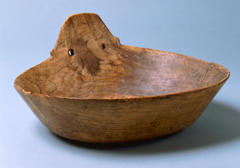 Bowl attributed to the Wampanoag Elm burl